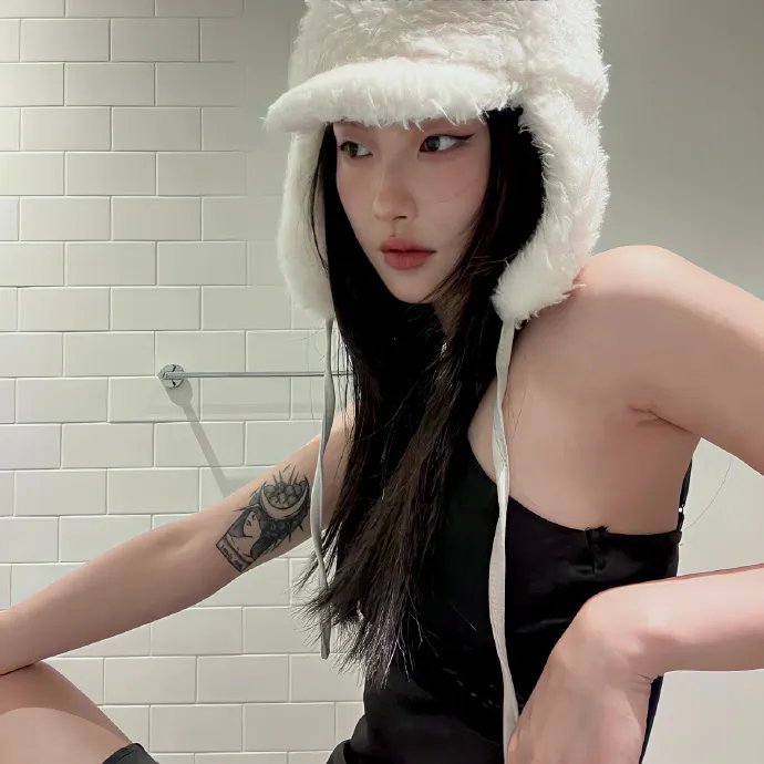 她的权柄即我刀锋